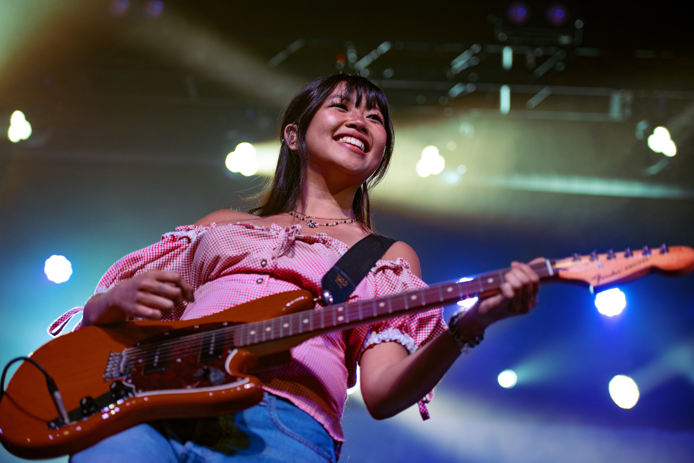 REVIEW: beabadoobee w/ Joe P | 4.25.23 @ Marathon Music Works [PHOTOS]