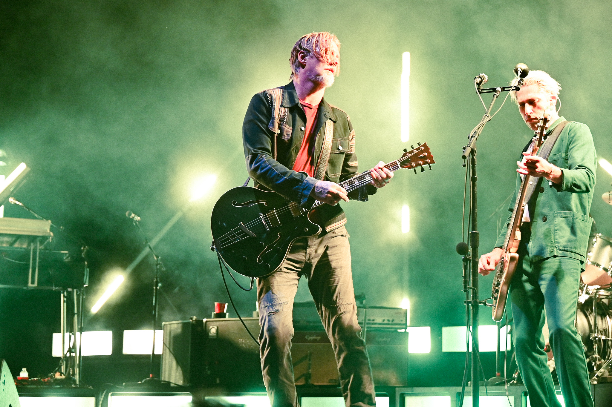 REVIEW: Queens of the Stone Age w/ Phantogram, The Armed | 8.19.23 @ Ascend Amphitheater [PHOTOS]